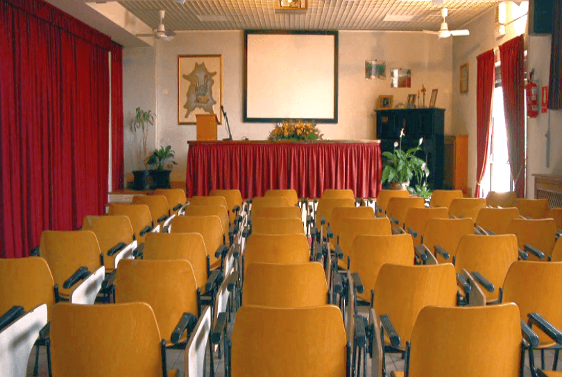 CONFERENCE & STUDY FACILITIES
